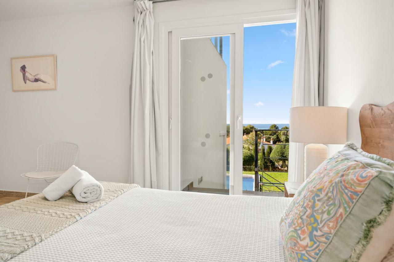 Villa Sunrise Son Bou Bagian luar foto