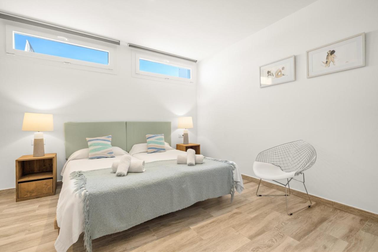 Villa Sunrise Son Bou Bagian luar foto